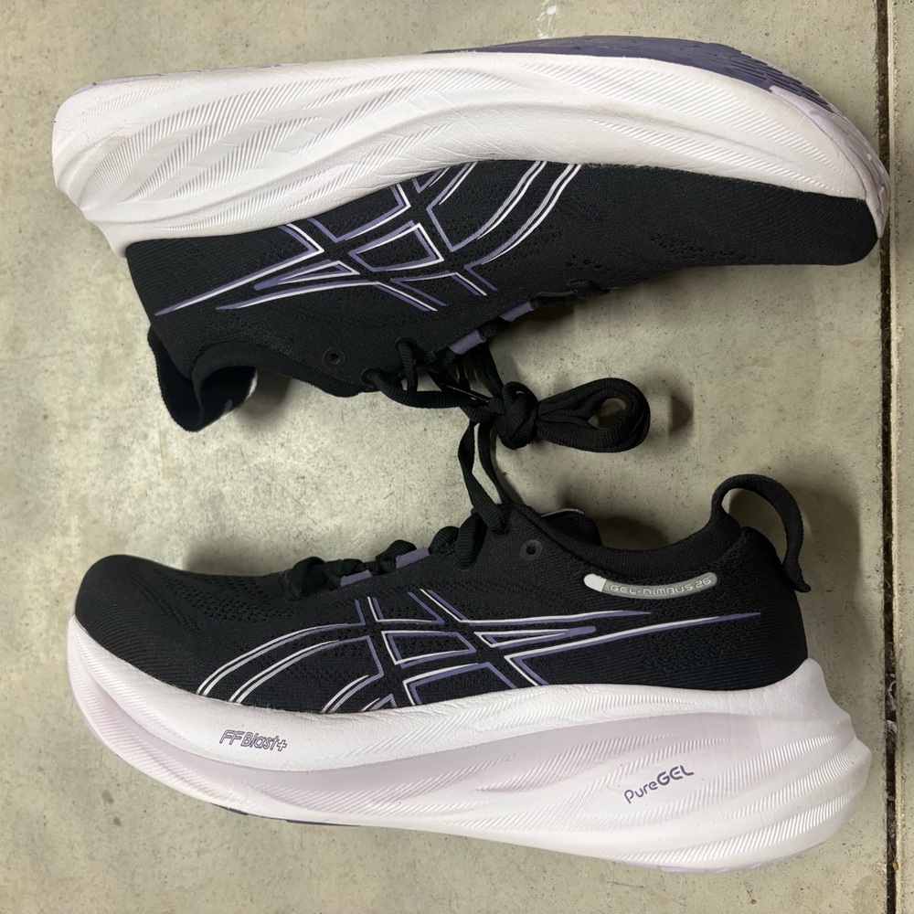 ASICS Nimbus - Picture 5 of 7